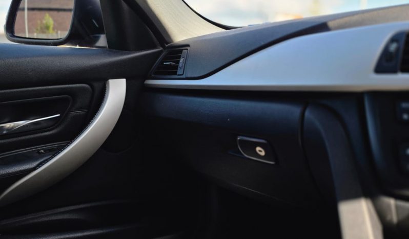 
								BMW F31 318d 2014 full									