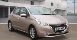 
										Peugeot 208 (2014) full									