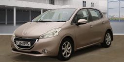 Peugeot 208 (2014)