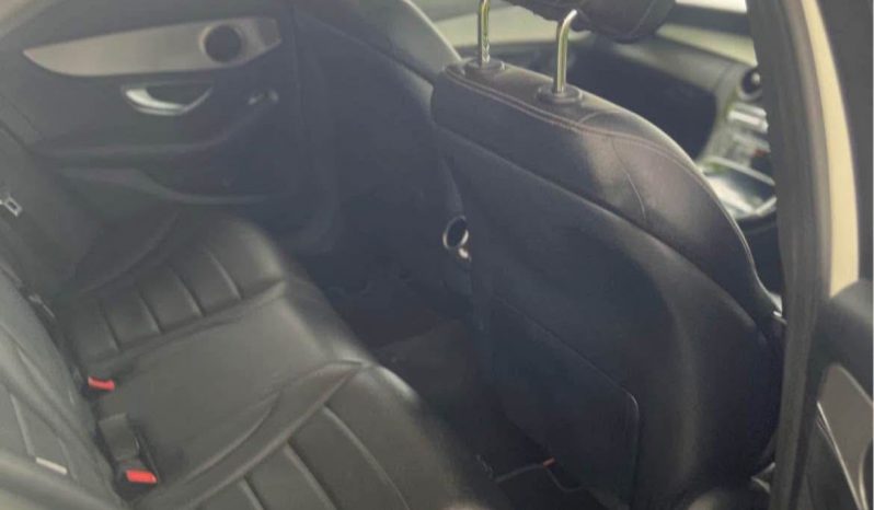 
								Mercedes Benz C220 full									